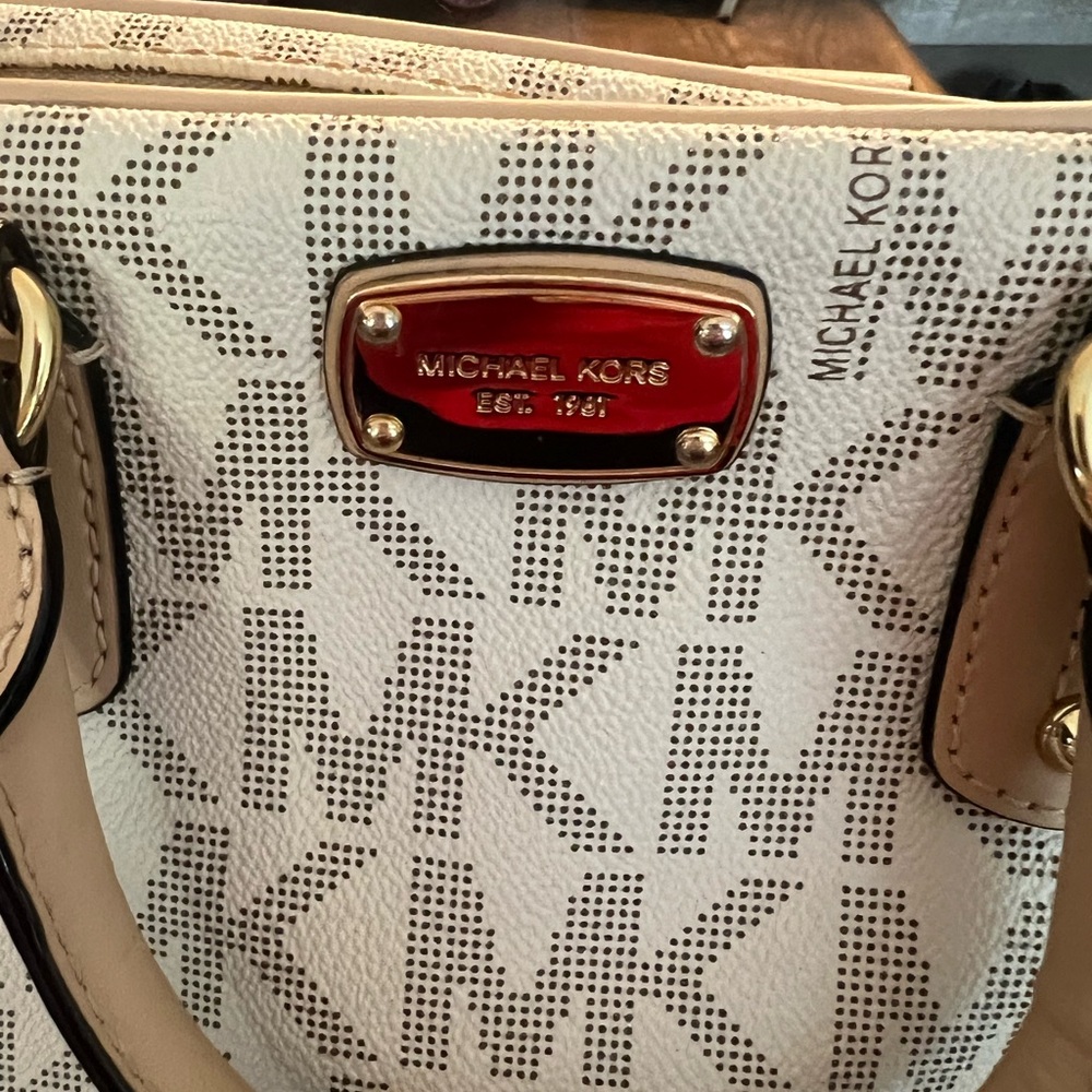 Michael Kors Cream and Tan tote bag style bowling bag med size gold hardware wow